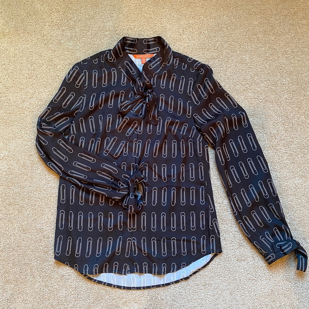 XS ModCloth Black Paperclip Pussybow Blouse